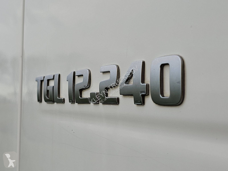 شاحنة MAN 12.240
