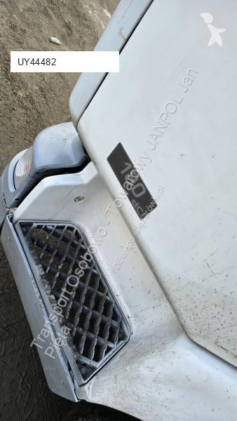 Kamion Renault MIDLUM 180 DCI / 2004 / rampe