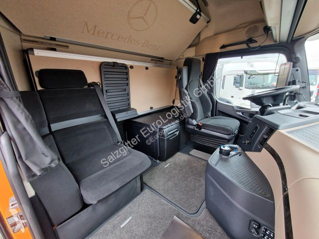 Lastbil med släp Mercedes 2548 / Retarder /...