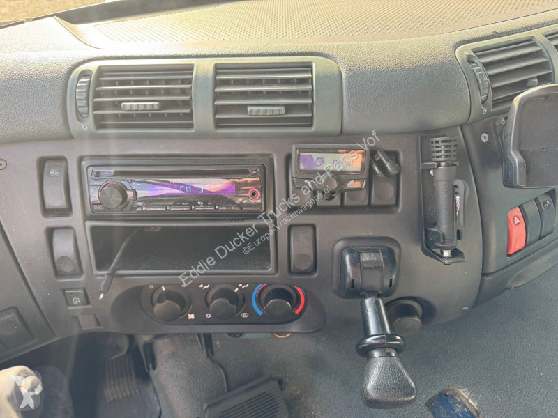 Kamion DAF 65CF 220 EURO 3 MANUAL GEARBOX