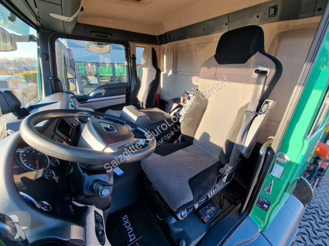 Camion MAN 26.460 6X2-4 BL / Intarder / Atlas...