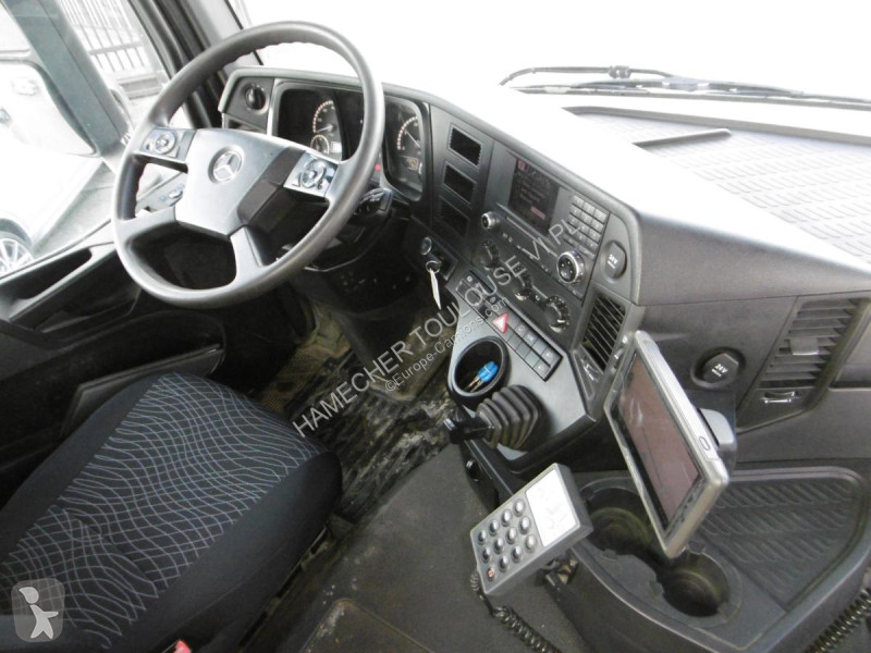 Camion Mercedes 3240