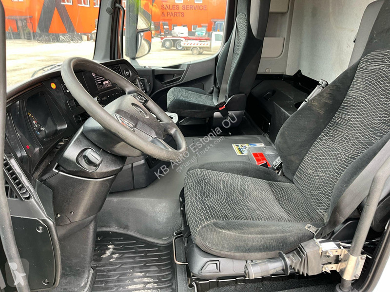 Kamion Mercedes Arocs 4151 8x4 BORDMATIC / FULL...