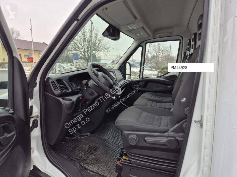شاحنة Iveco 35S16H3.0