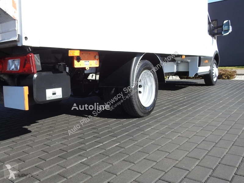 Kamion Ford TRANSIT  KONTENER WINDA 8 PALET...