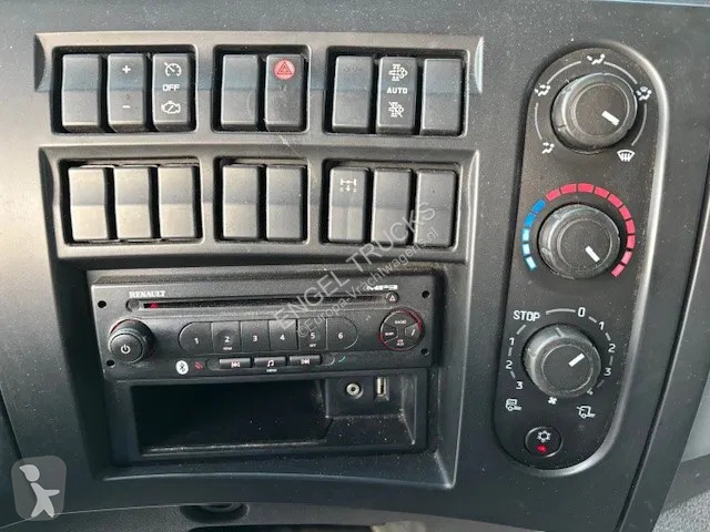 Camion Renault D 19 D320 SLEEPERCAB 4x2...