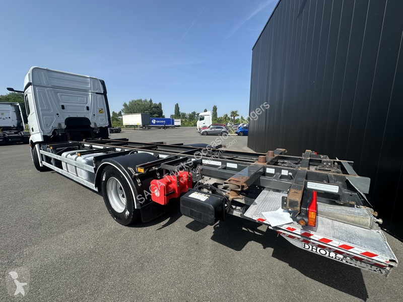 Camion Mercedes 1840 Porte containers-...