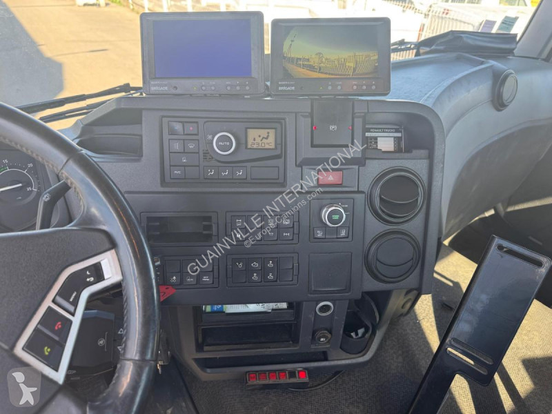 Kamion Renault 380 Gamme C