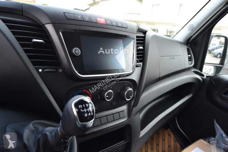 Furgoneta Iveco 35C14 2.3