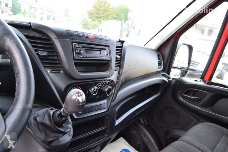Veicolo commerciale Iveco DAILY 35C13