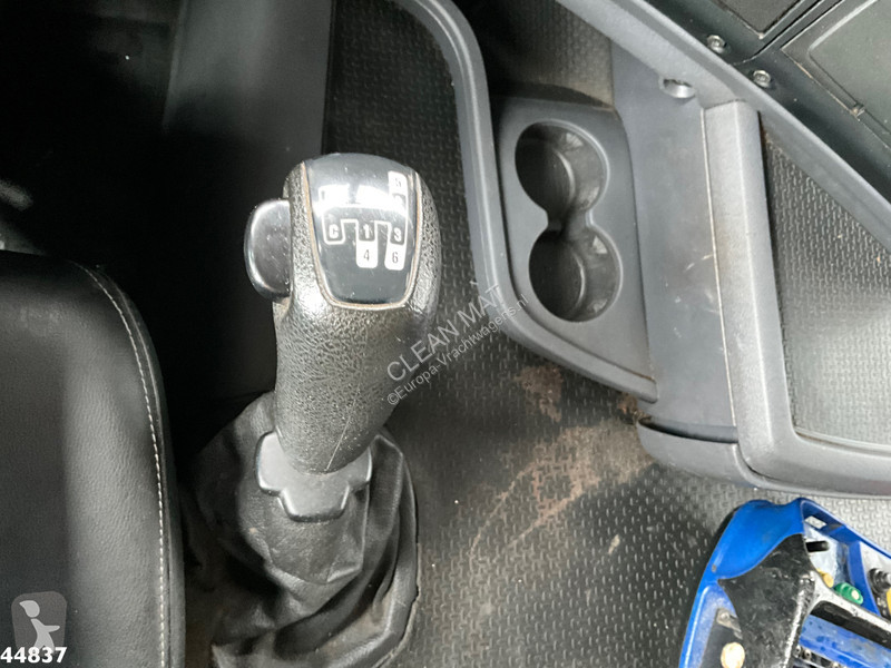 Camion Scania 480 8x4 HMF 60 Tonmeter laadkraan...