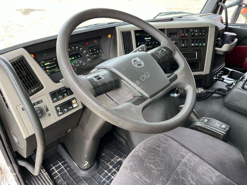 Kamion Volvo 6x2*4 HMF 1120-K4 / TIPPER BOX...