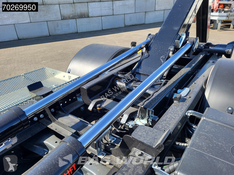Kamion Iveco 180E320 4X2 NEW! 14tons Hiab...