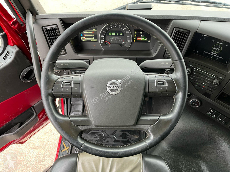 Kamion Volvo FMX 540 8x4 RETARDER / TANDEM AXLE...