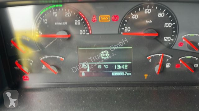 Kamion Volvo 1Q .300