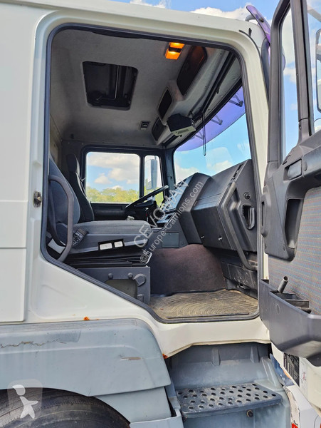 Vrachtwagen MAN F2000 Cormach 22000 E4F + jib
