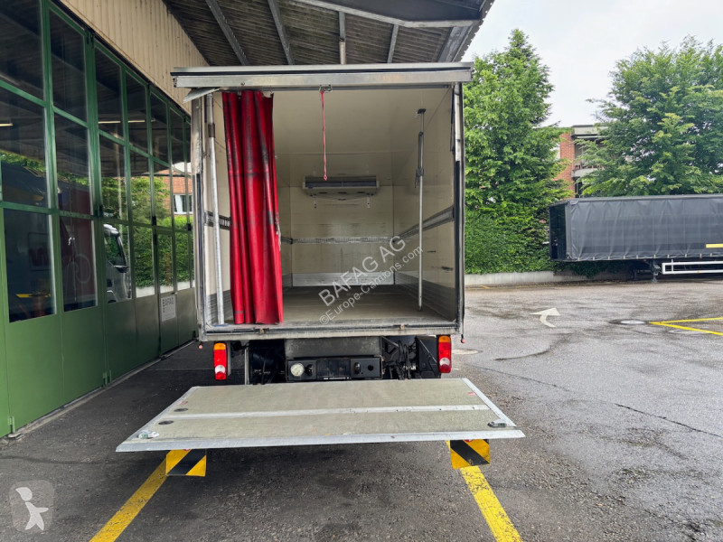 Kamion Renault midlum 220-12el