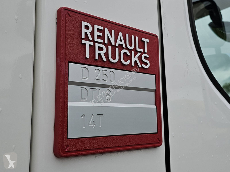 Kamion Renault D 250 11.9T A/C NEW ENGINE