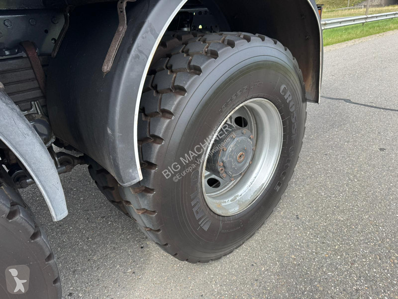 Vrachtwagen Mercedes ACTROS 4151 V8 8x8 tipper