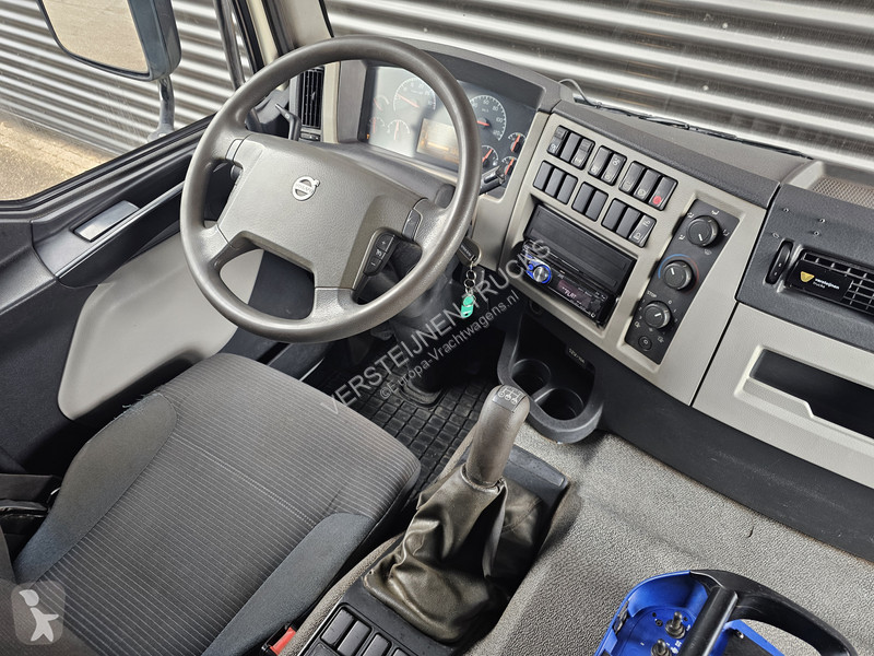 Camion Volvo 320 6X2R / 22 t/m KRAN / CRANE /...
