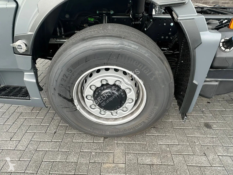 Camion MAN 26.520 6X2H-4 BL CH HYDRO DRIVE...