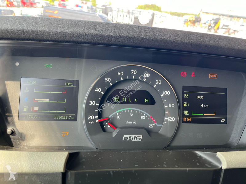 Kamion Volvo 750 6x4 RETARDER / TANDEM AXLE...