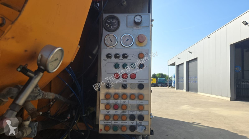 Camion Volvo 10 - 320 (10500L + 1500L / 10...