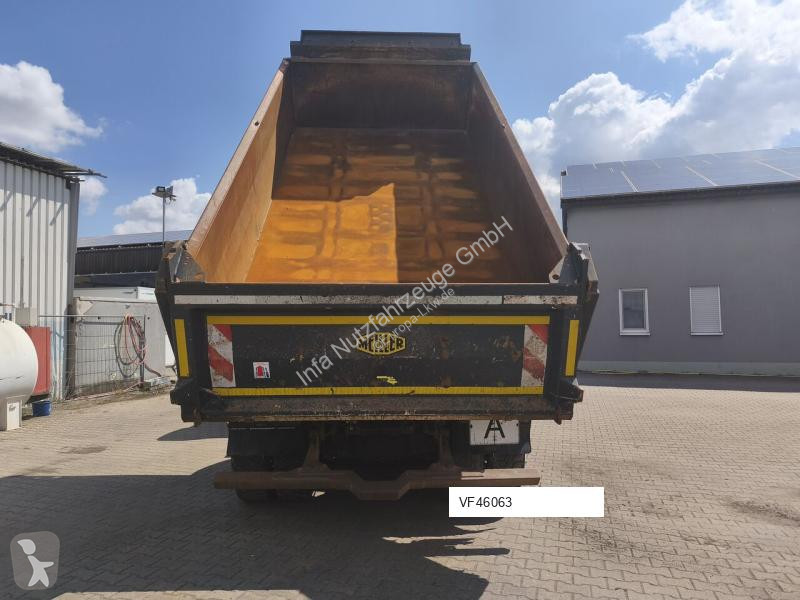 Camion Volvo Dreiseitenkipper