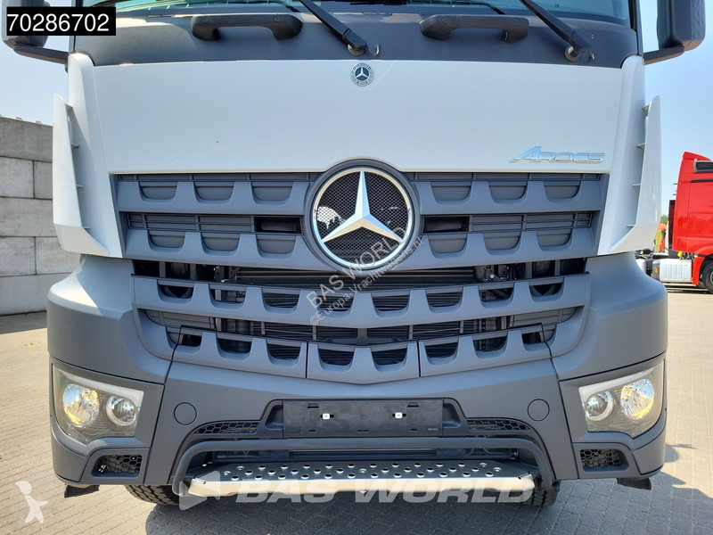 Camion Mercedes 4145 8X4 NEW! 10m3 Schwing...