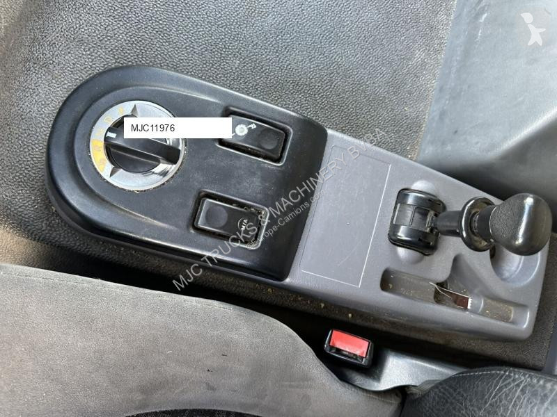 Camion DAF 55250 12T - GLASTRANSPORT /...