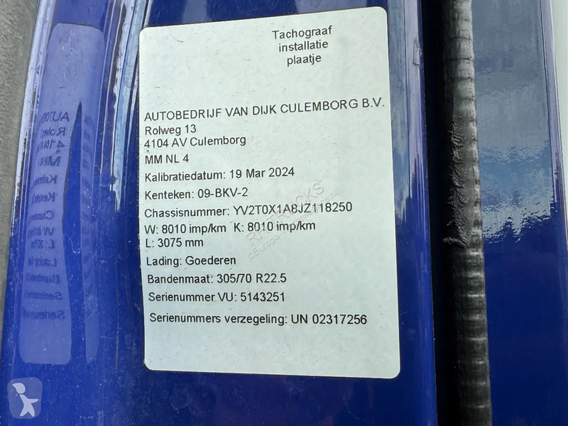 Kamion Volvo 250 4X2 DHOLLANDIA EURO 6...