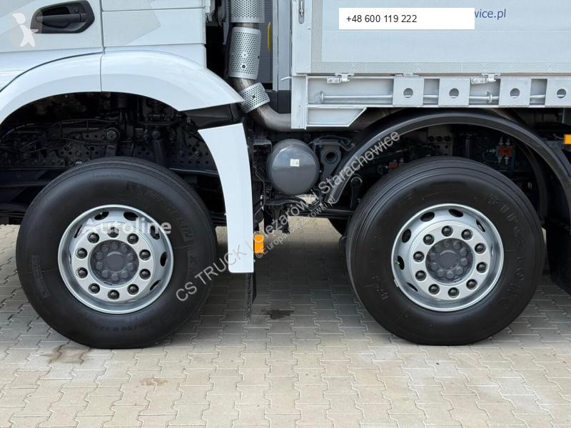 Camion Mercedes PK48002
