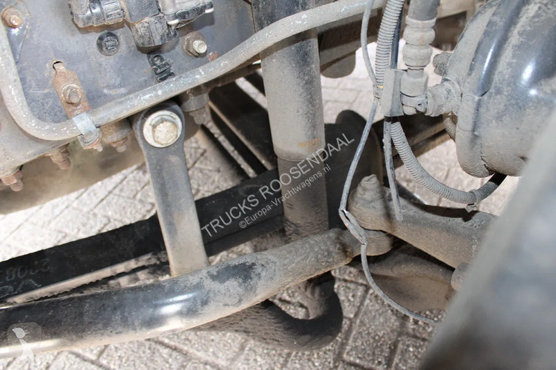 Vrachtwagen Volvo 280 + 19 T + LIFT + EURO 6 +...