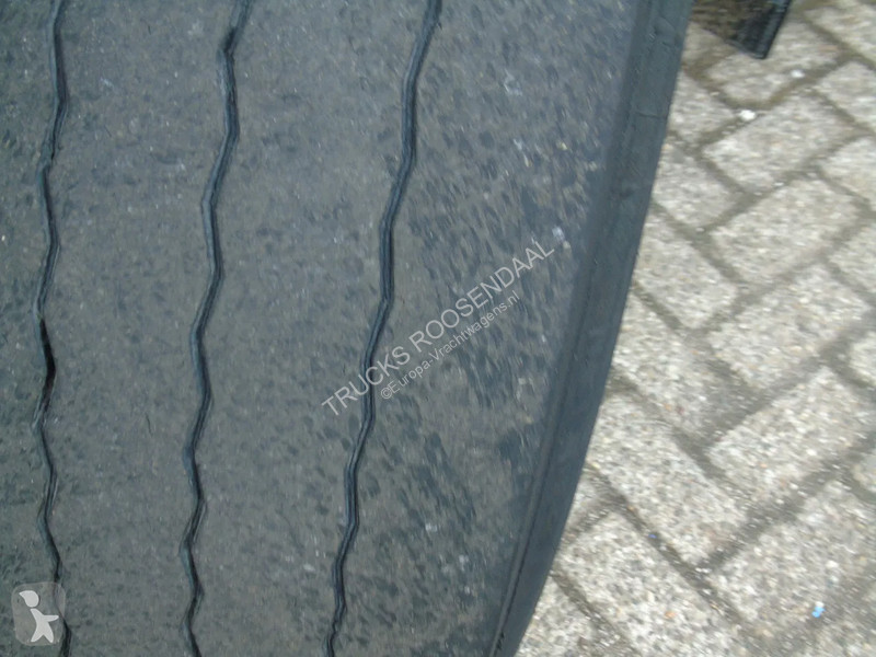 Kamion Volvo 440 + HIAB 422 E-7 + 8X4 + PERFECT...