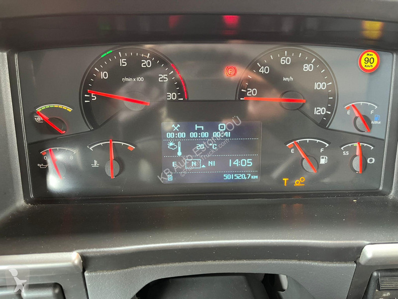 Kamion Volvo FM 370 6x2*4 HIAB 232E-6 X-HIPRO...