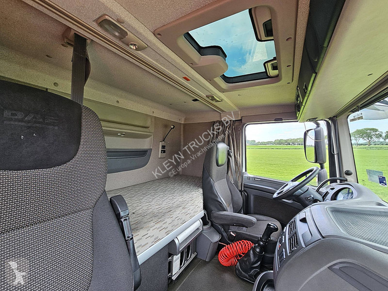 Kamion DAF 8X2 MAN. INT. ADR