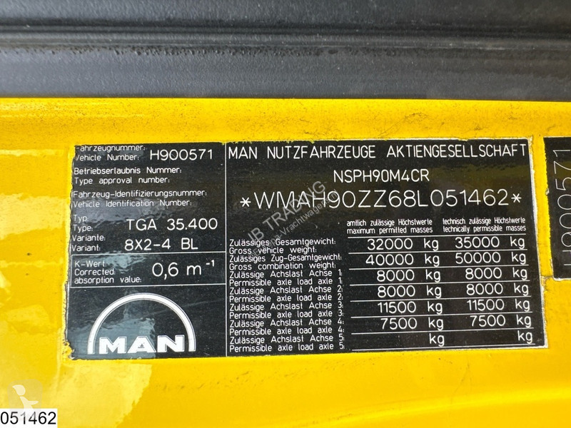 Kamion MAN 35 400 8x2, Handgeschakeld, Fassi,...