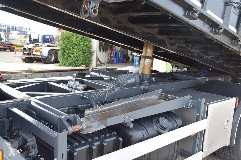 Camion DAF 310