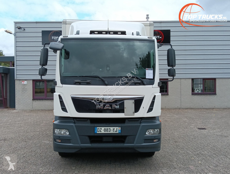 Camion MAN TGM 15.290 DHollandia 1.500 kg...