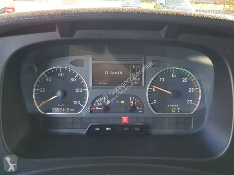 Kamion Mercedes 816 BOX+LIFT DEUSTCHER LKW