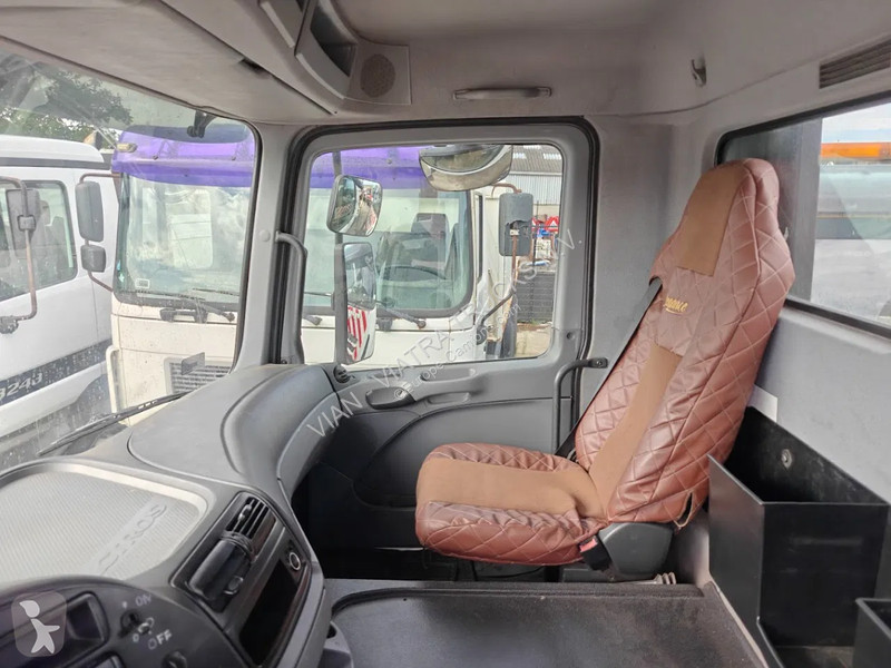 Camion Mercedes 1832 KN 4X2 Manual Steel/Steel