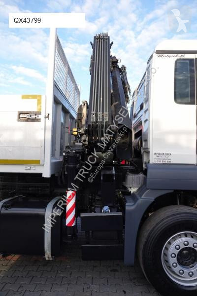 Camion MAN HIAB XS 122