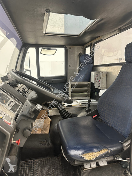 Camion MAN 8.140
