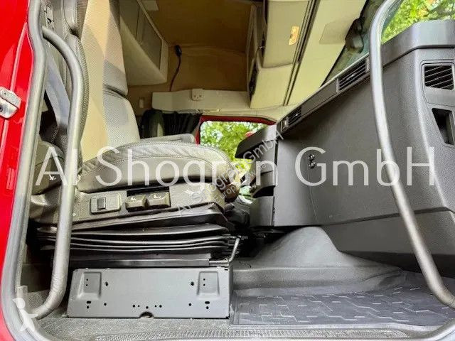 Camion Volvo 6X2/Meiller RS...