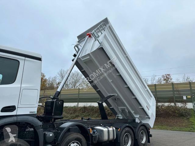 Lastbil  AROCS 5 4145 8X4 E6e EuromixMTP 18m³...