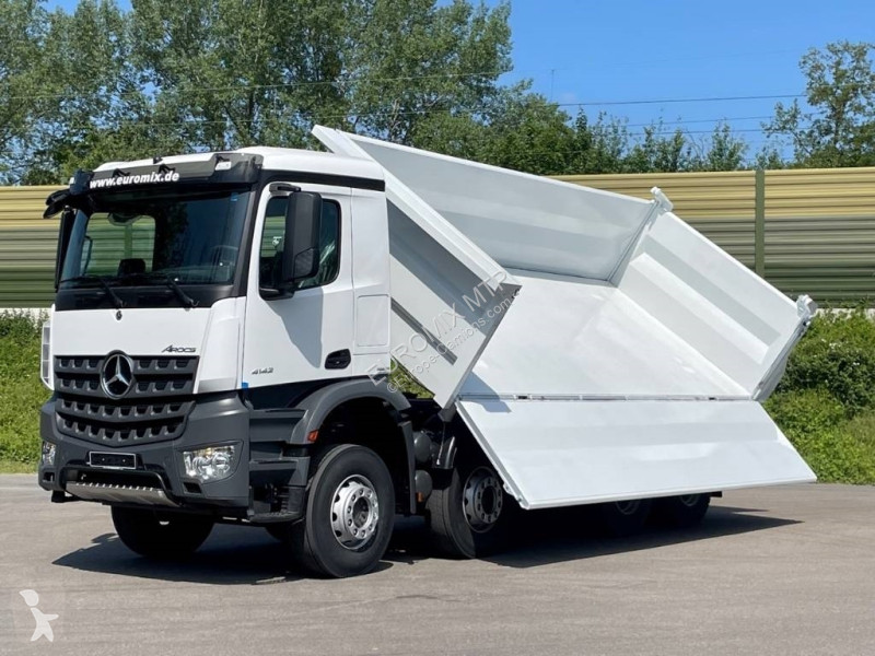 Kamion  Arocs 4142