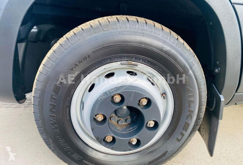 Kamion Iveco 72