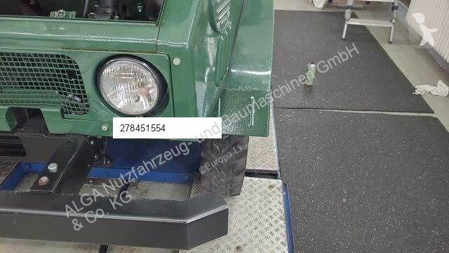 Camion Unimog 1/Restauriert