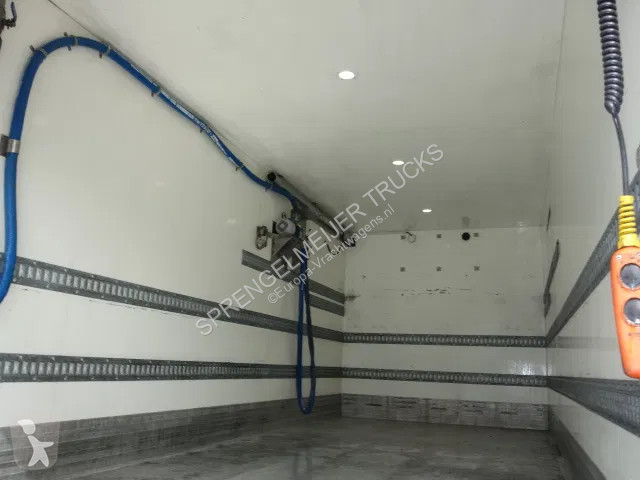 Kamion Volvo FL FL250 isothermic box