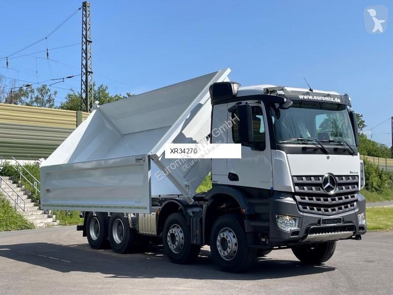 Kamion Mercedes EMK-3